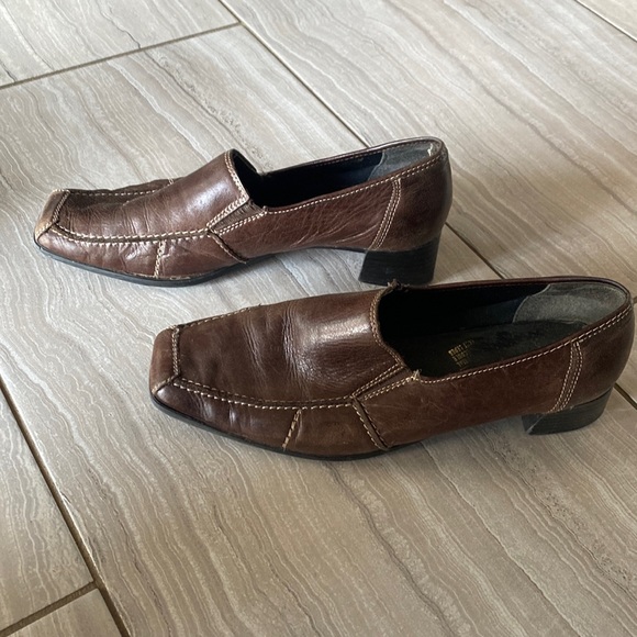 Rieker 37 euro/ 7 US Brown GUC - Picture 1 of 5